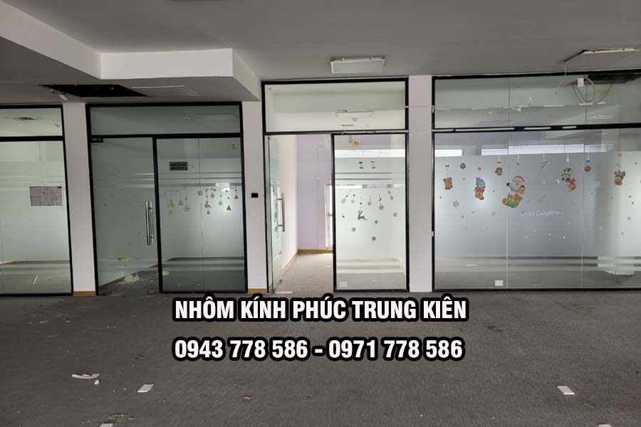 phuc-trung-kien-thu-mua-cua-nhom-kinh-cu